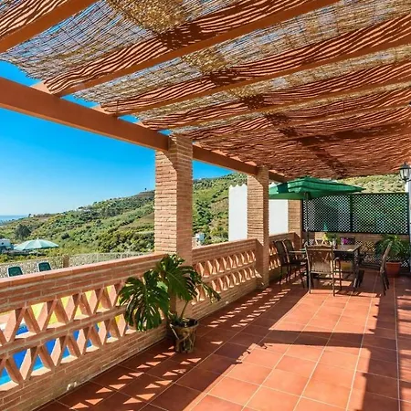 Holiday home Rural Alvamaria By Ruralidays *